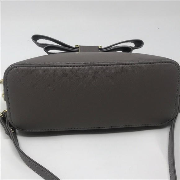 Betsey Johnson Dome Crossbody Bag with bow detail - Picture 6 of 6